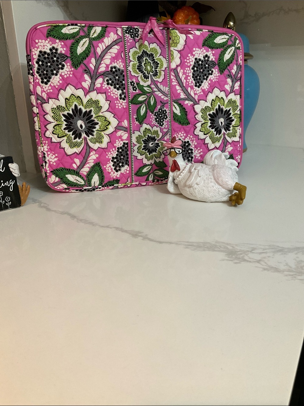 VERA BRADLEY 17” Laptop Sleeve Priscilla Pink - NEW Retired Print - Picture 2 of 4